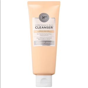 It Cosmetics Confidence in a Cleanser